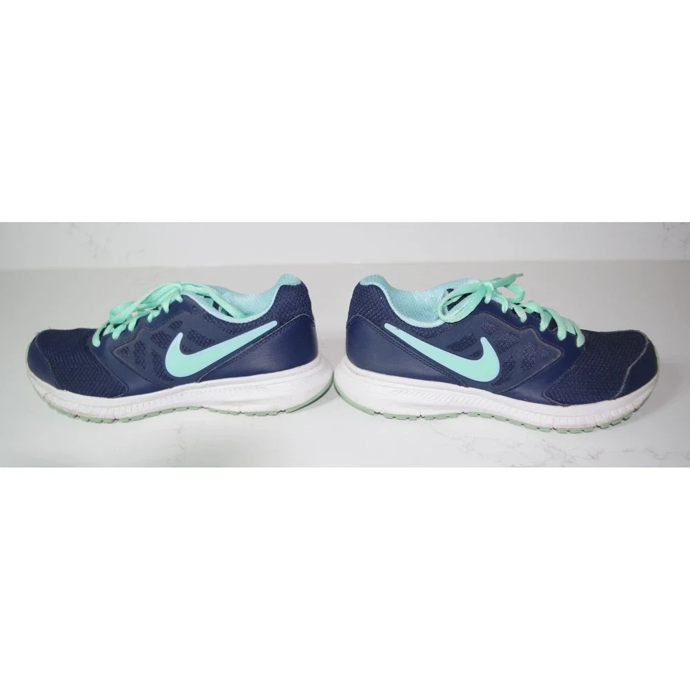 Nike Dart 11 Women's Size 7 Running Shoes Navy Blue Menta Green